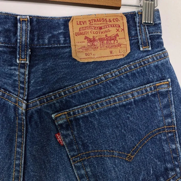 Levi's 501 Distressed Frayed Hem Patchwork High‎ Waist Denim Shorts Size XS - Picture 7 of 9